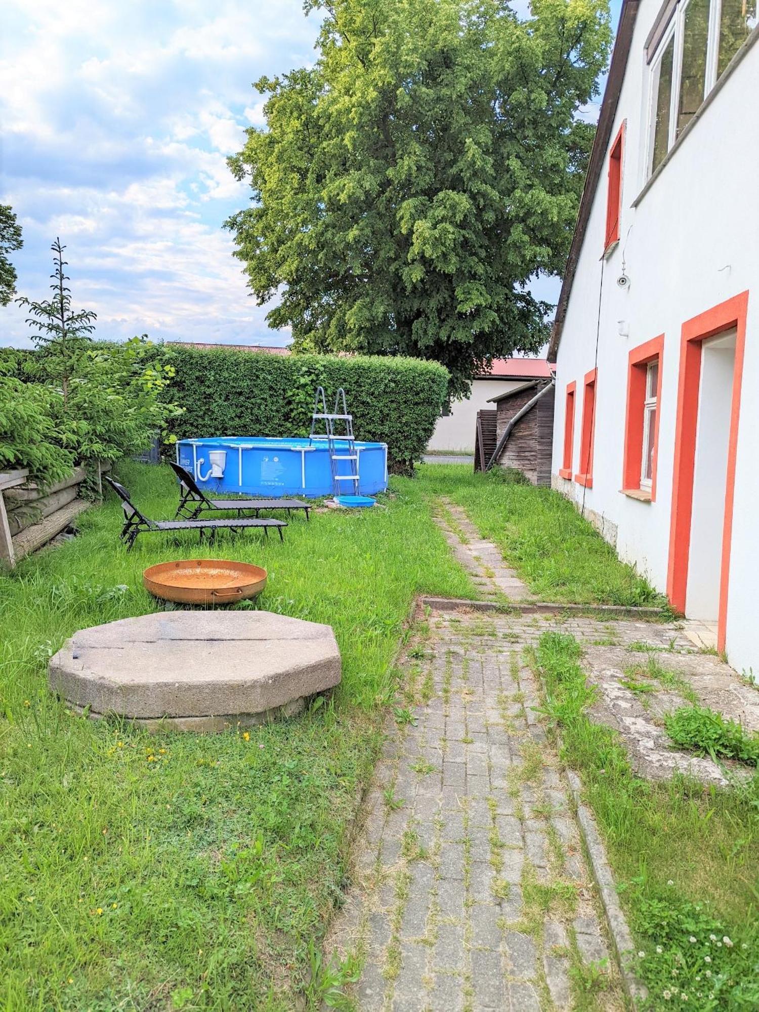 W5 - Urlaubsmagie - Wohnung Mit Grill, Terrasse & Pool Lichtenhain  Ngoại thất bức ảnh