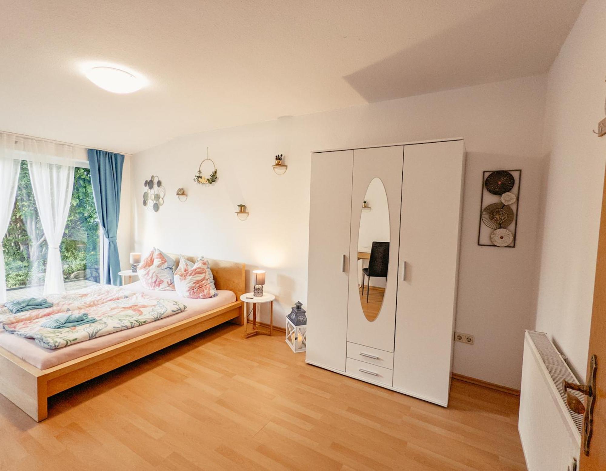 W5 - Urlaubsmagie - Wohnung Mit Grill, Terrasse & Pool Lichtenhain  Ngoại thất bức ảnh